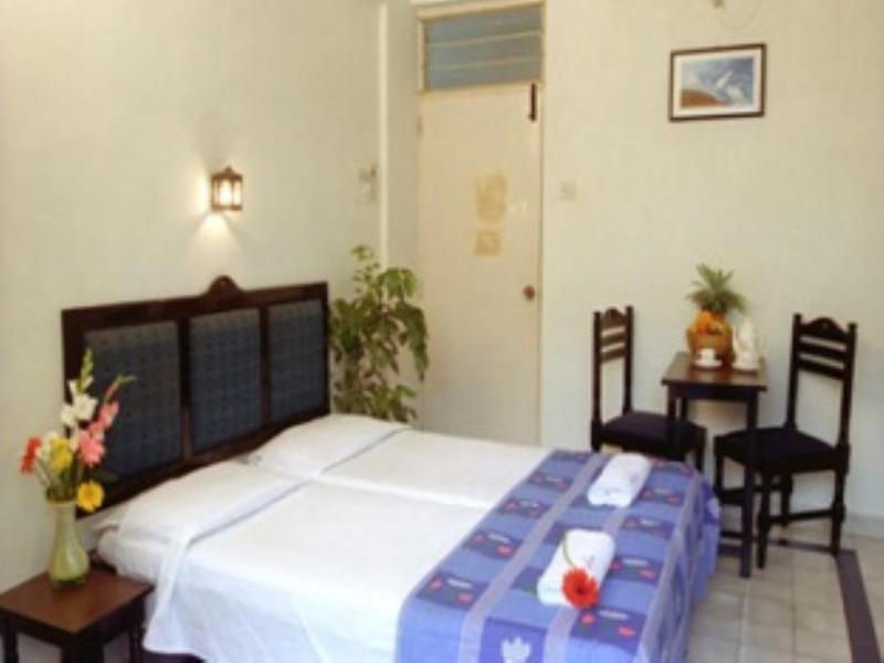 Summerville Beach Resort Кандолим Экстерьер фото