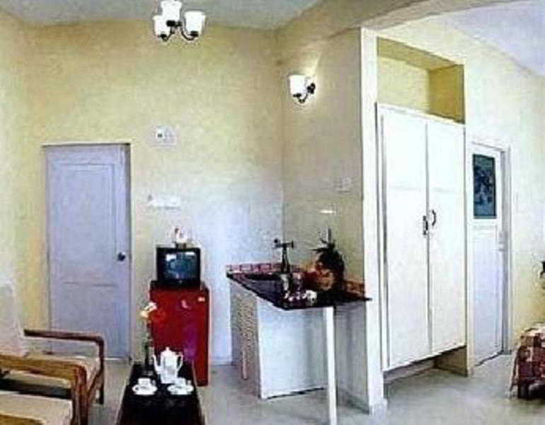 Summerville Beach Resort Кандолим Экстерьер фото